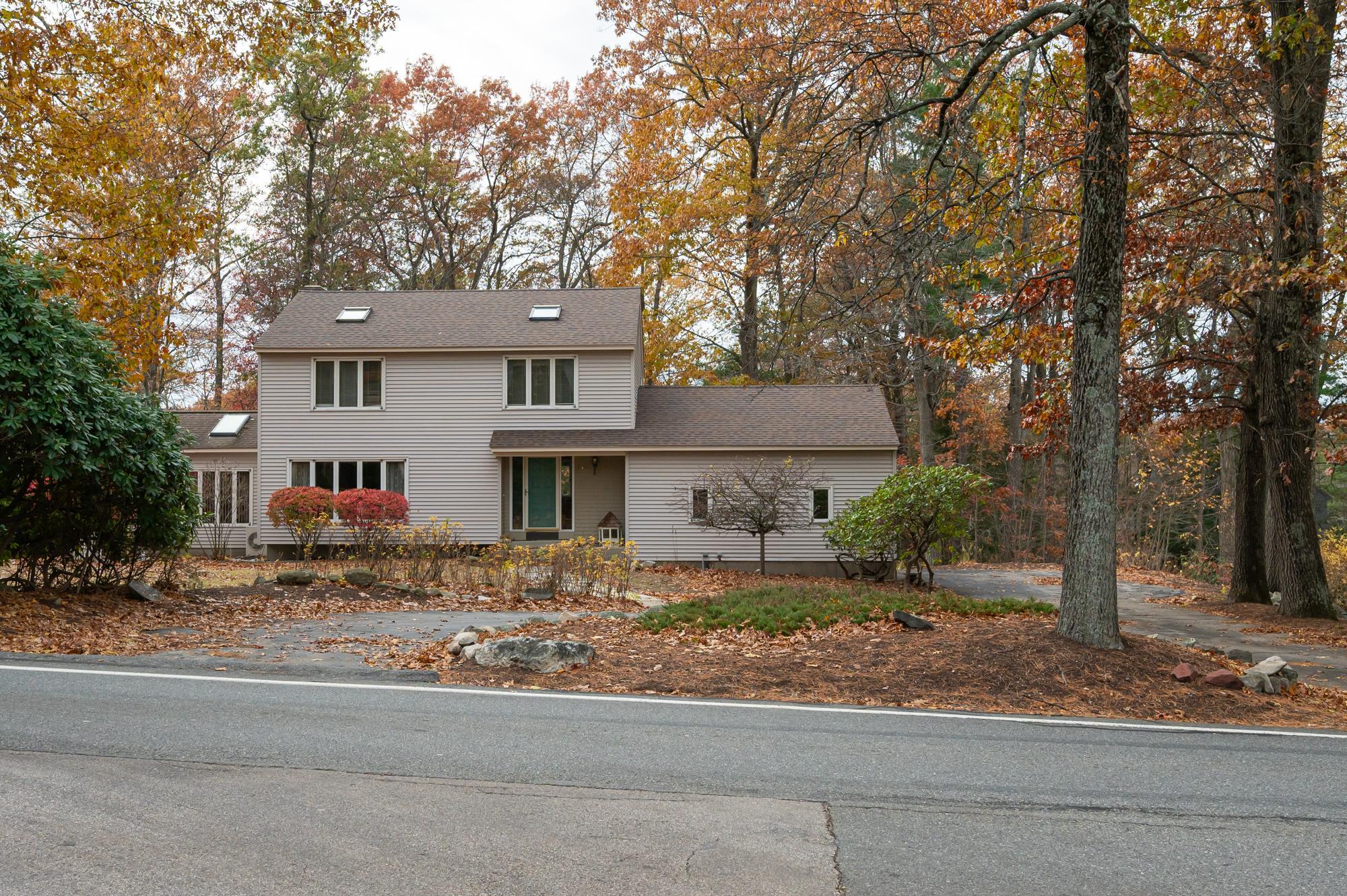 285 East Dunstable Road