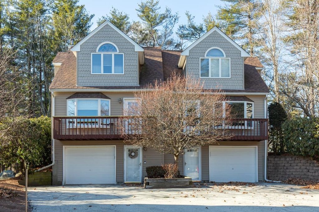 Photo of 15 Newells Meadow Lane, Derry, NH 03038 (MLS # 5080386)