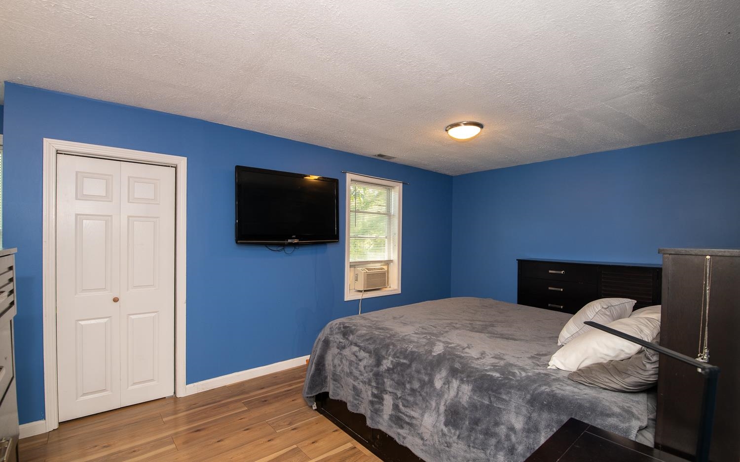 Epsom, New Hampshire 03234, United States, 3 Bedrooms Bedrooms, ,3 BathroomsBathrooms,Residential,Active,195775