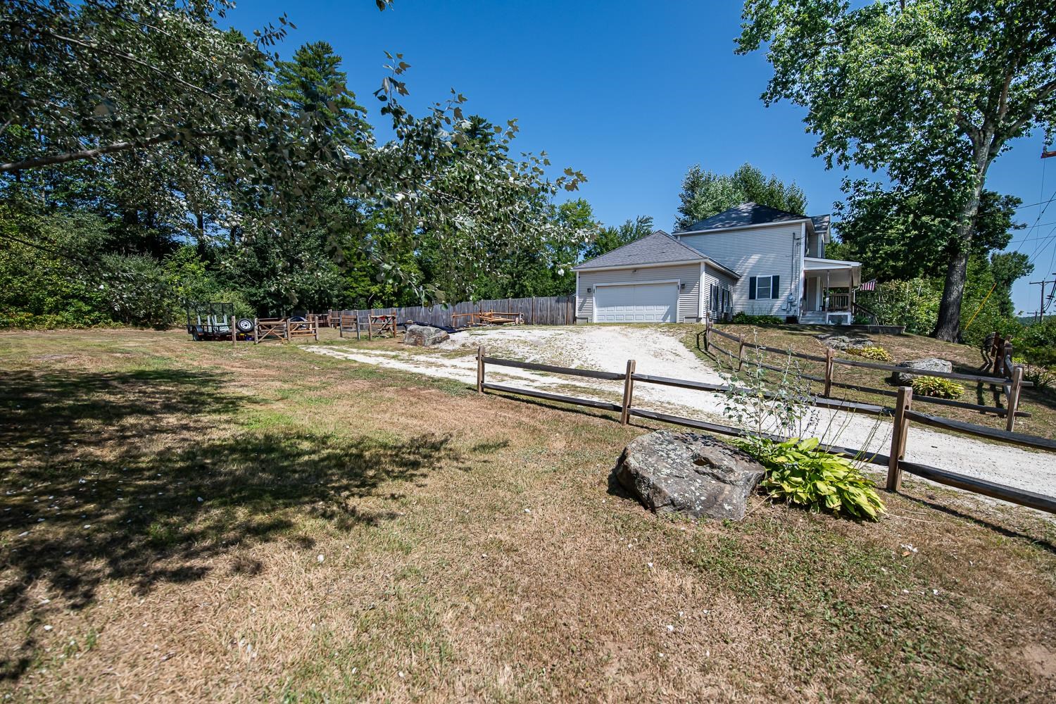 Epsom, New Hampshire 03234, United States, 3 Bedrooms Bedrooms, ,3 BathroomsBathrooms,Residential,Active,195775