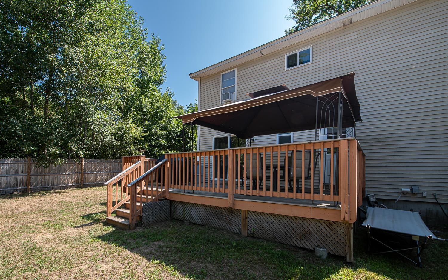 Epsom, New Hampshire 03234, United States, 3 Bedrooms Bedrooms, ,3 BathroomsBathrooms,Residential,Active,195775