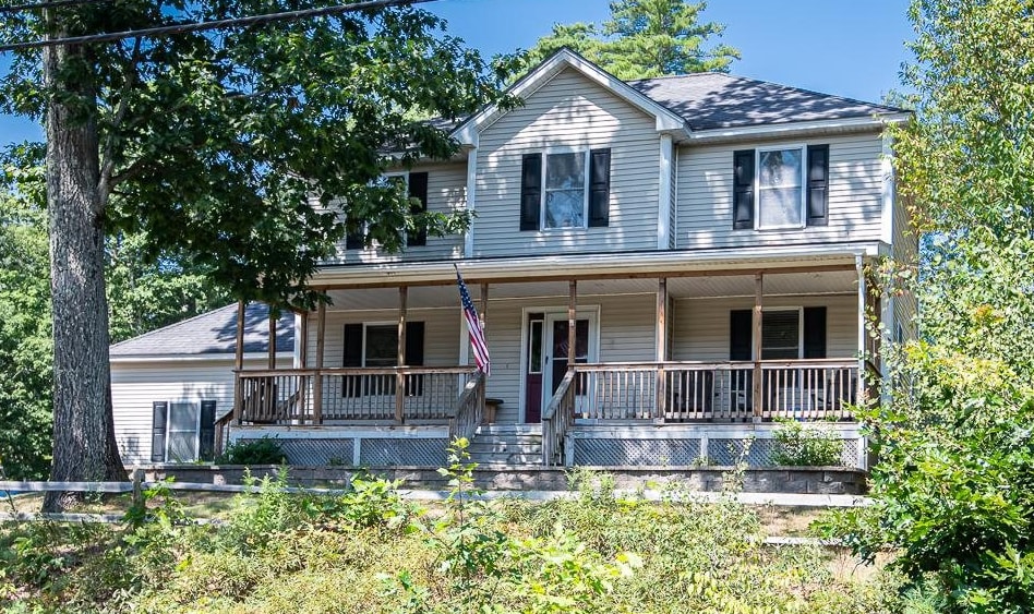 Epsom, New Hampshire 03234, United States, 3 Bedrooms Bedrooms, ,3 BathroomsBathrooms,Residential,Active,195775