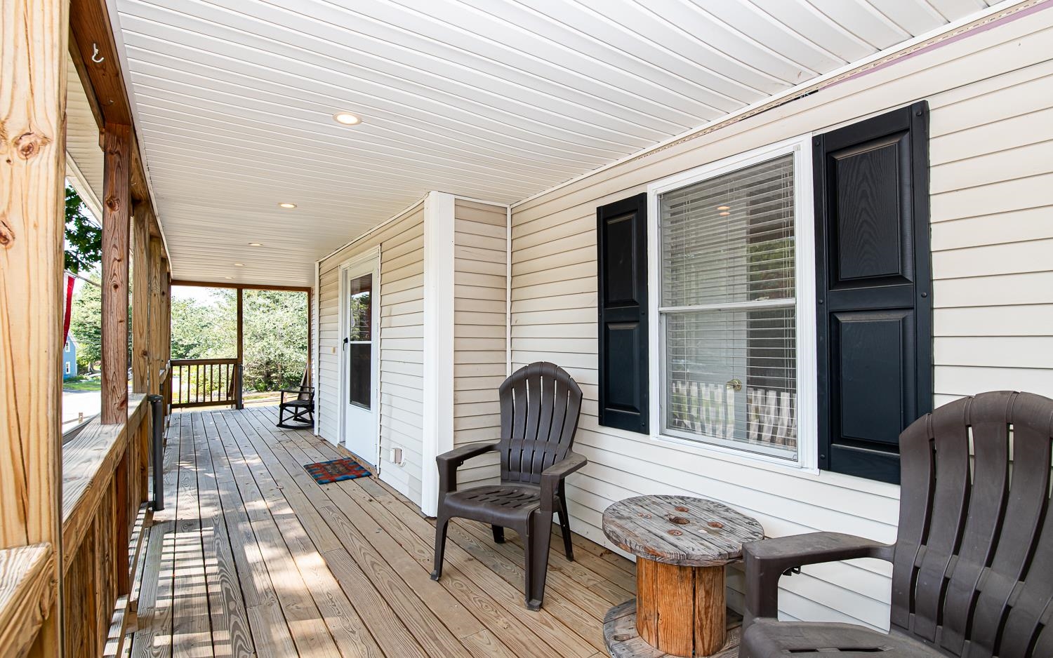 Epsom, New Hampshire 03234, United States, 3 Bedrooms Bedrooms, ,3 BathroomsBathrooms,Residential,Active,195775