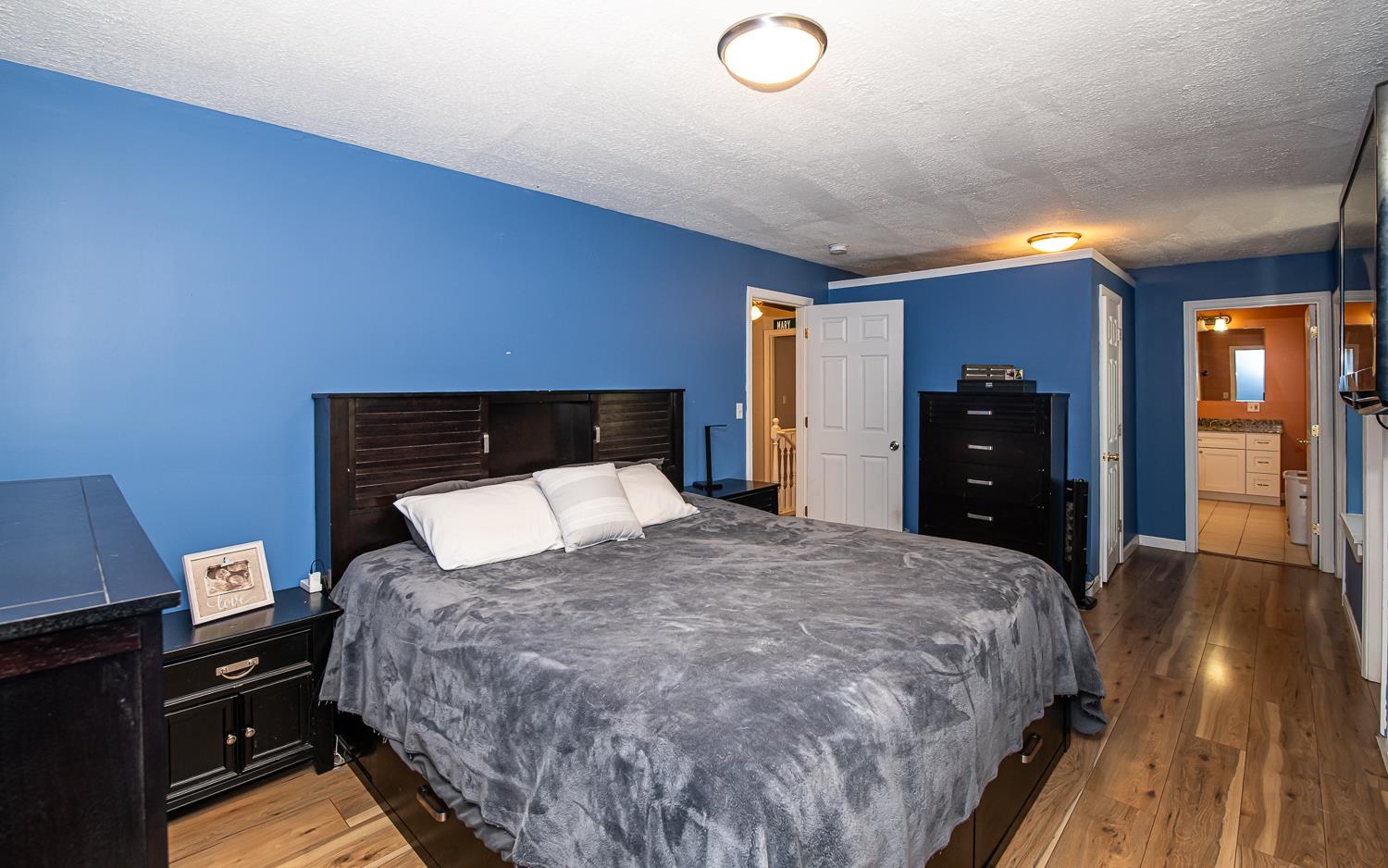 Epsom, New Hampshire 03234, United States, 3 Bedrooms Bedrooms, ,3 BathroomsBathrooms,Residential,Active,195775