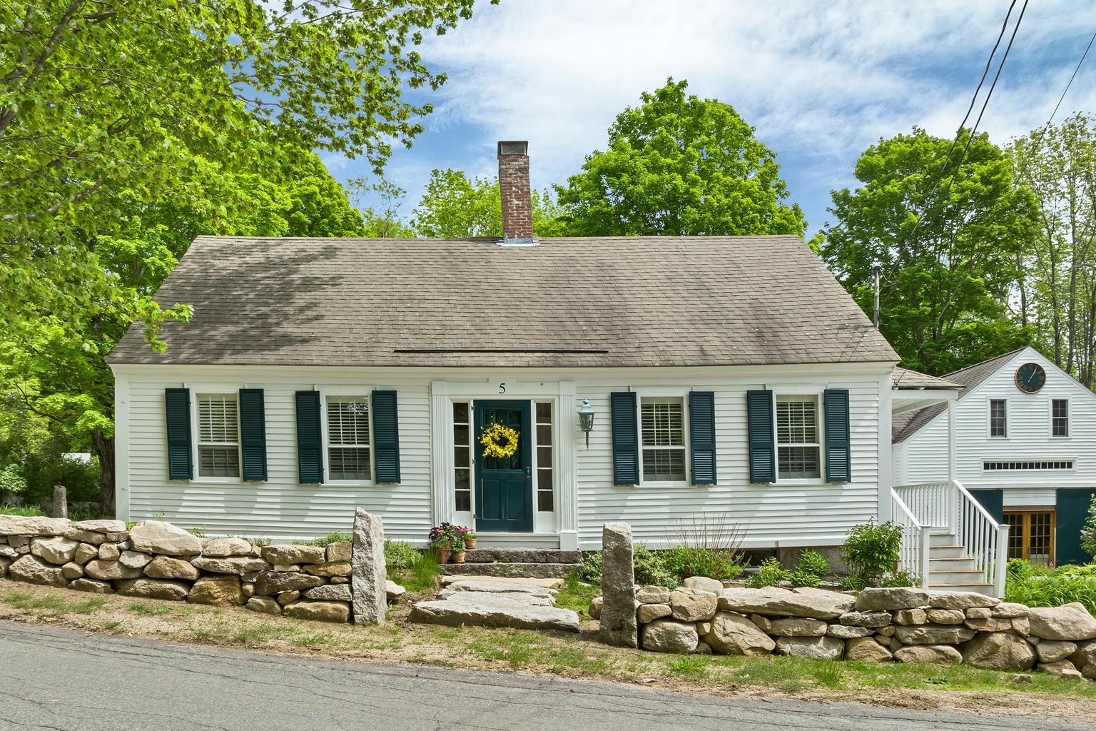 5 Trask Mountain Road