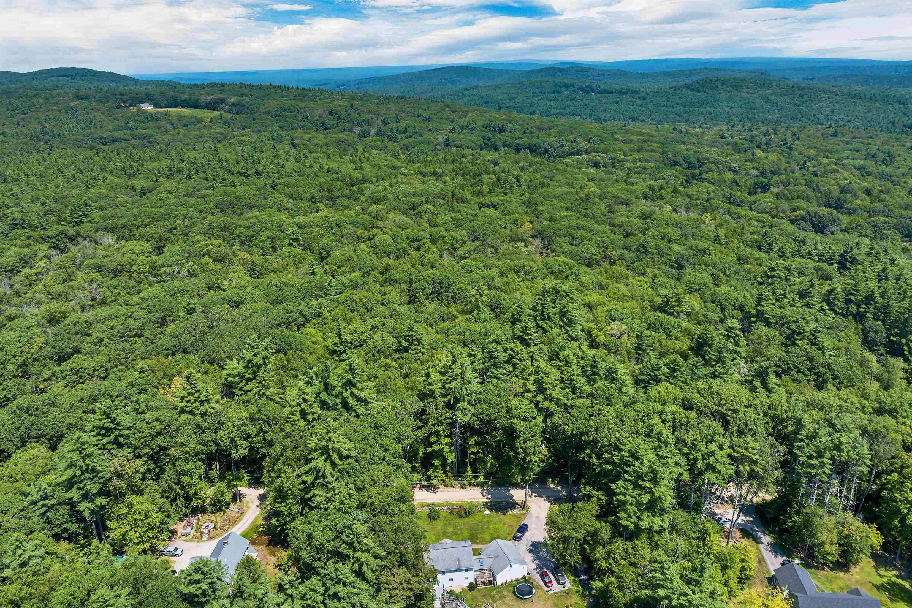 Weare, New Hampshire 03281, United States, ,Land,Active,181302