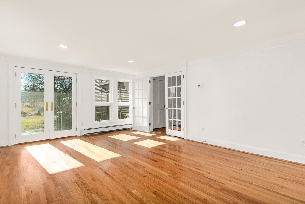 Photo of 166 Wild Rose Lane, New Castle, NH 03854 (MLS # 5031461)