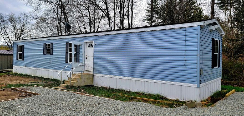 Photo of 6 Cedar Lane, Winchester, NH 03470 (MLS # 5087746)