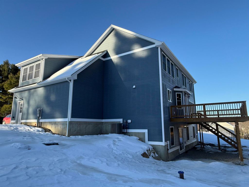 Photo of 15 nash Lane, Epsom, NH 03234 (MLS # 5072262)