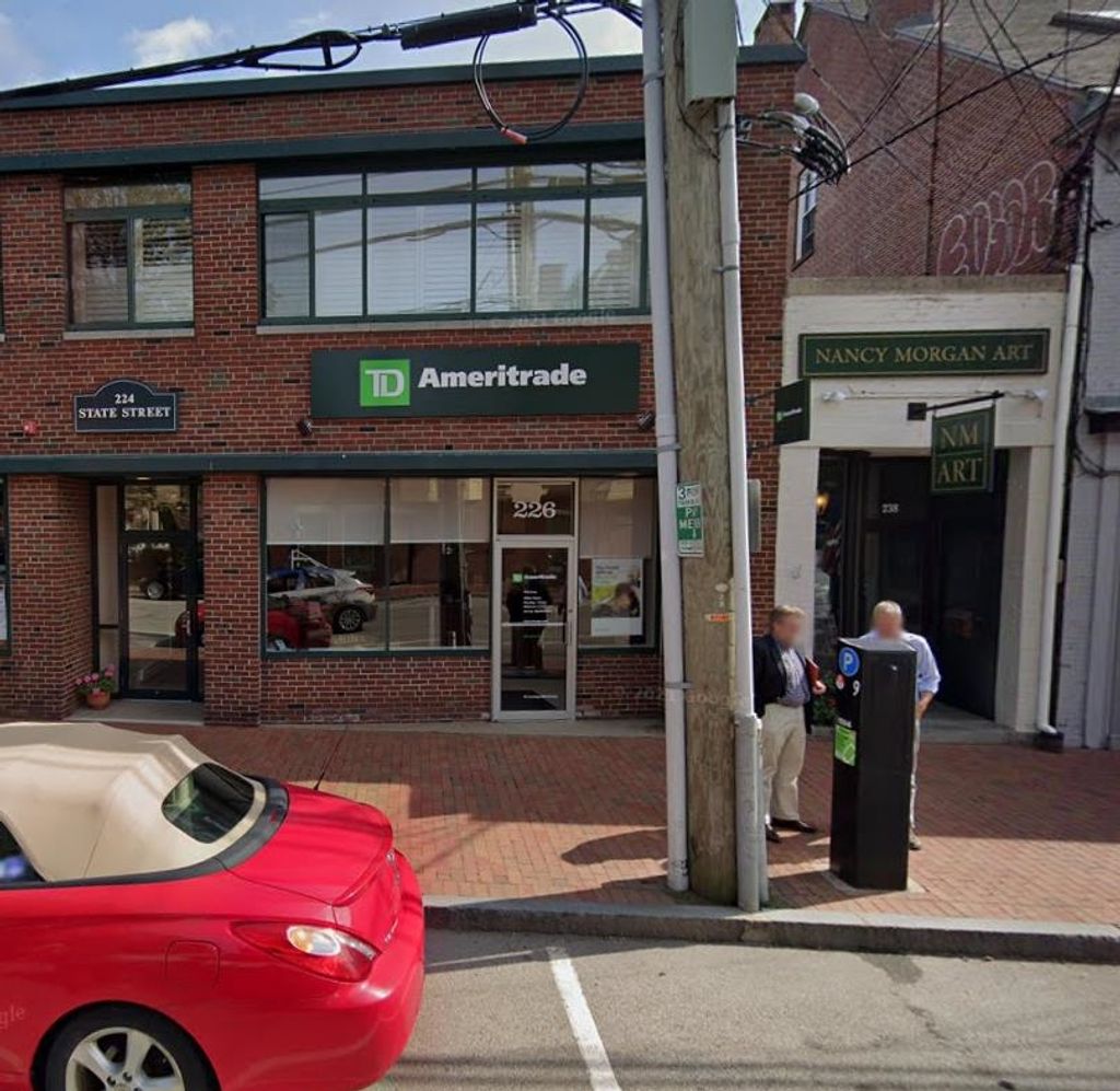 Photo of 226 State Street #102, Portsmouth, NH 03801 (MLS # 5039192)