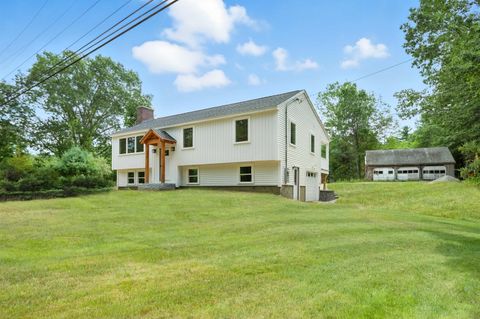 Photo of 61 Sargent Road, Sandown, NH 03873 (MLS # 5058938)