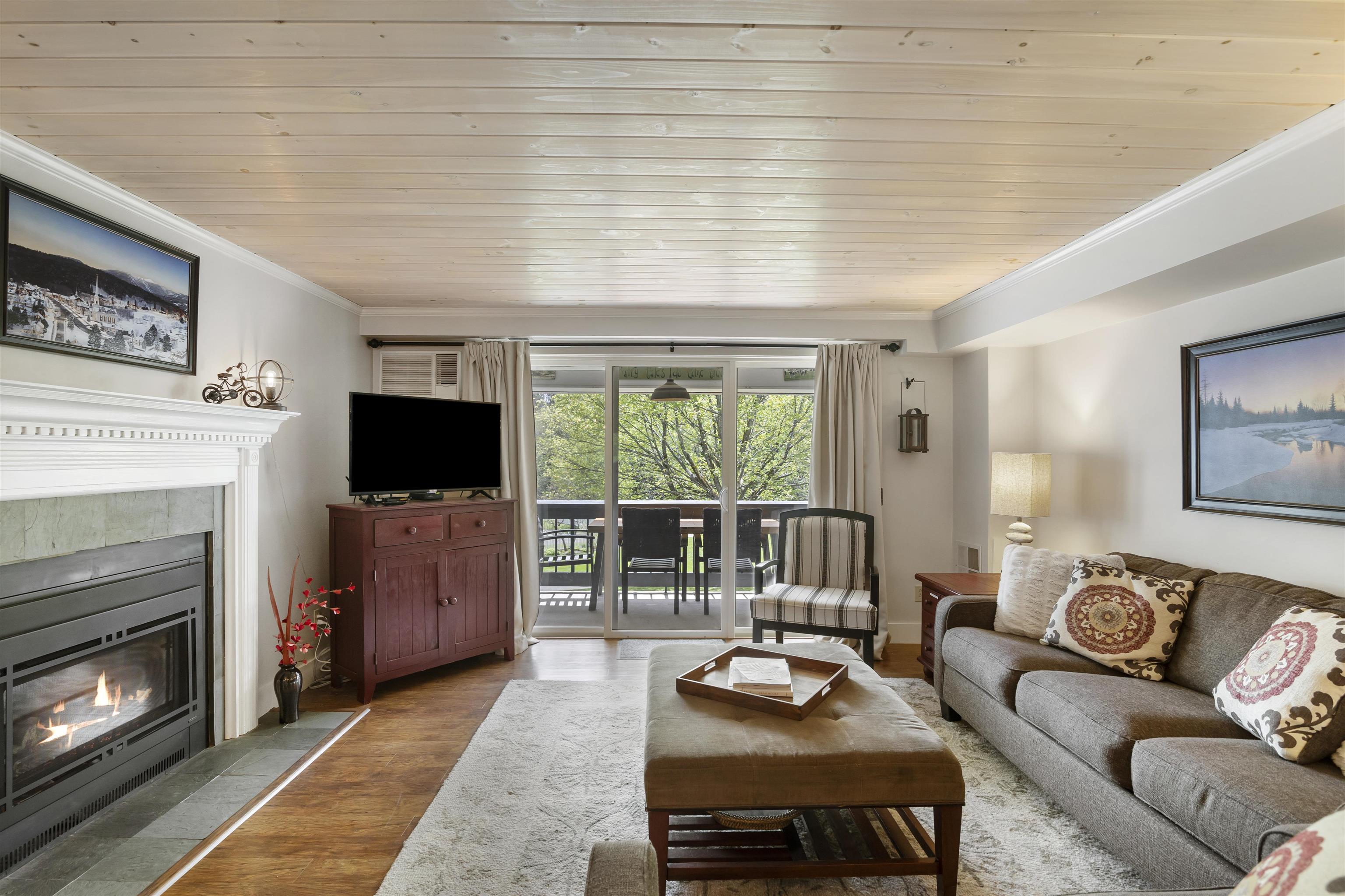 6049 Mountain Road 20