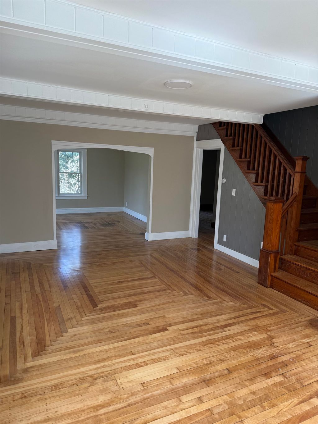 Photo of 145 Elton Avenue, Manchester, NH 03103 (MLS # 5083836)