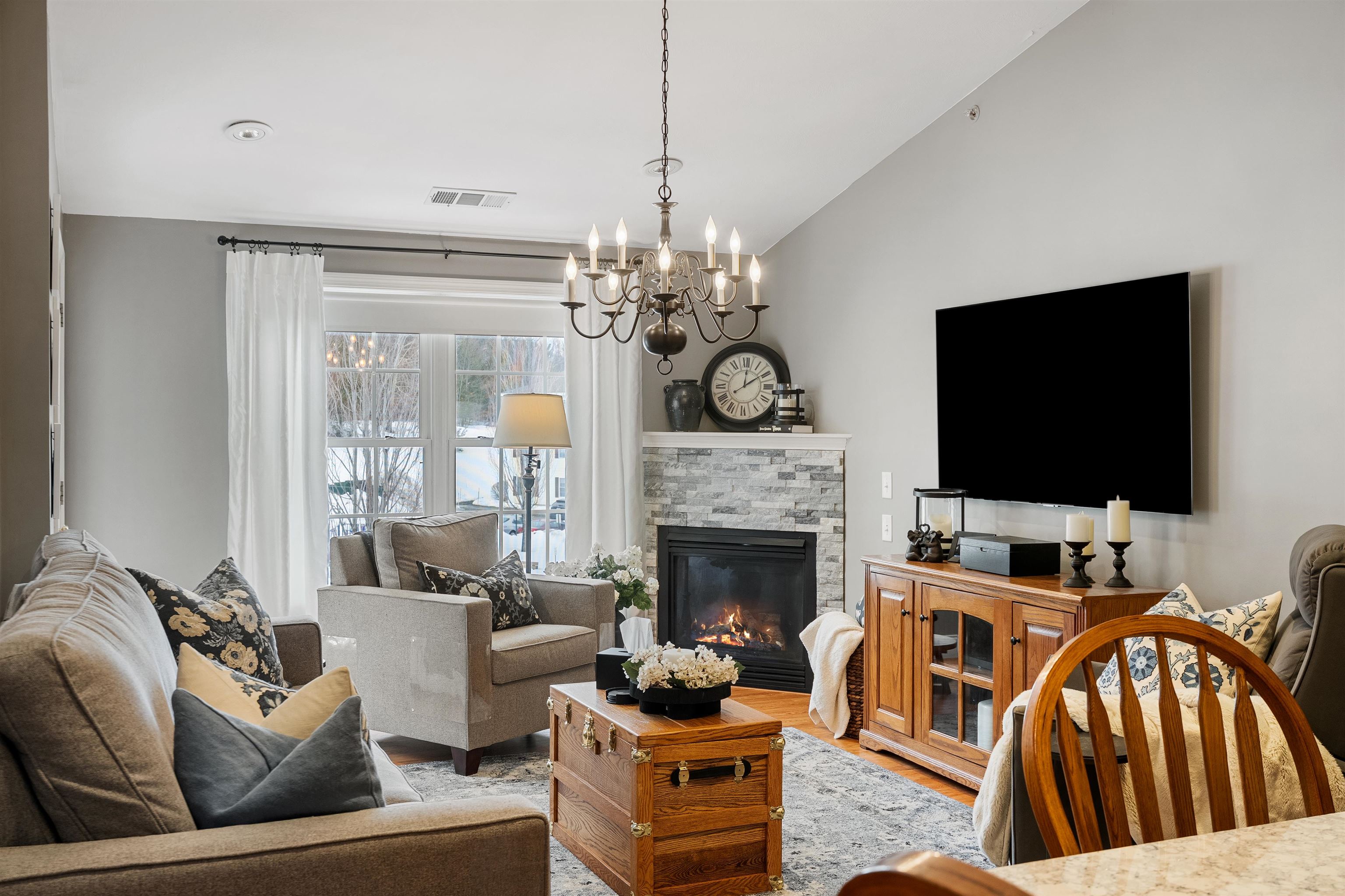 14 Vista Ridge Drive 66