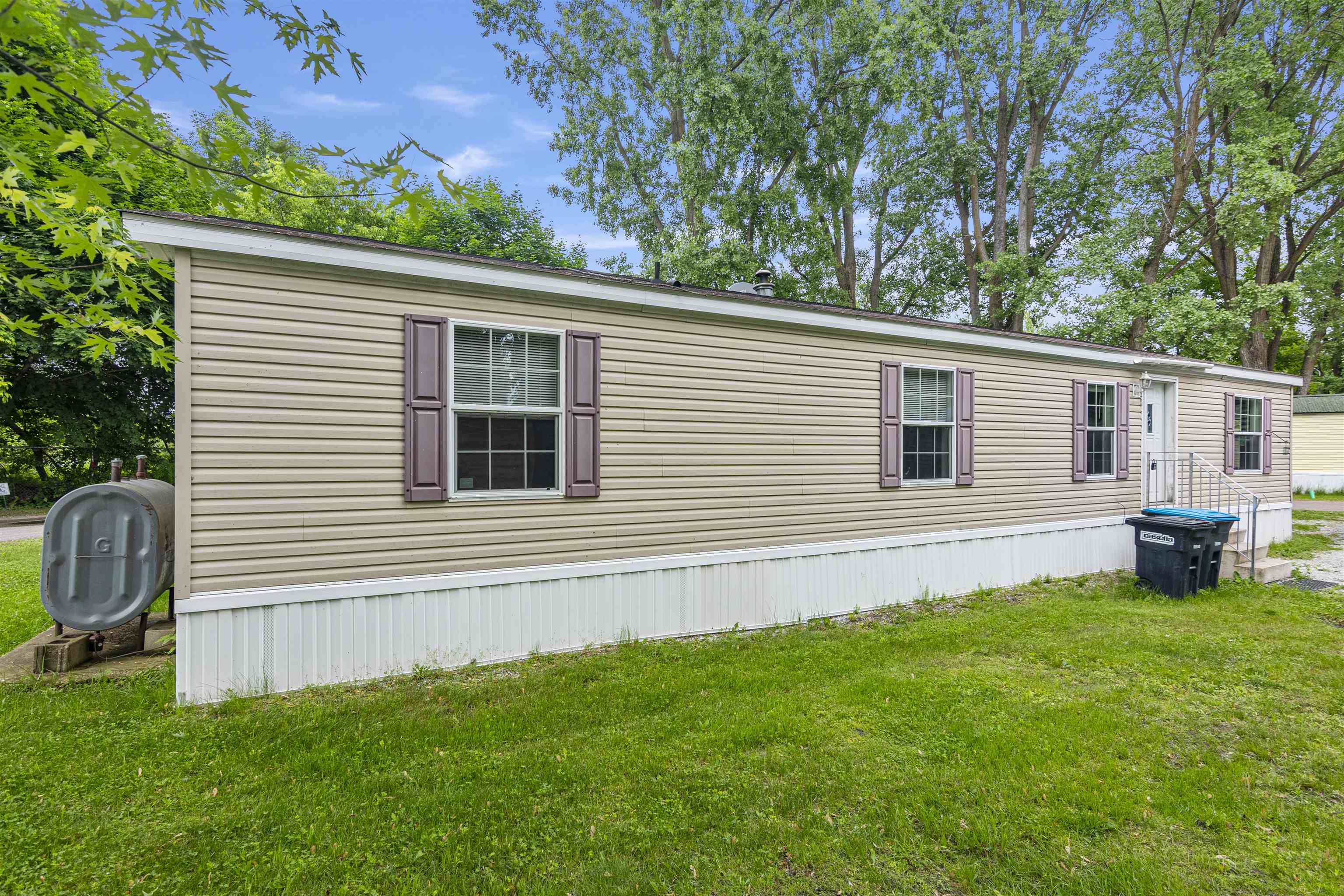 47 Nason Street 16
