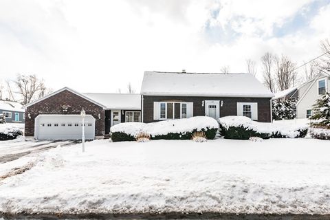 169 Henry Law Avenue Dover NH 03820