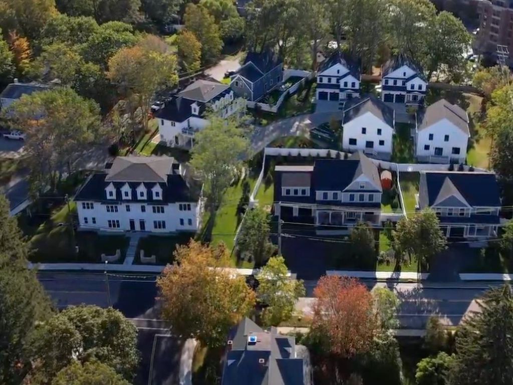 Photo of 6 Boyd Road, Portsmouth, NH 03801 (MLS # 5045509)