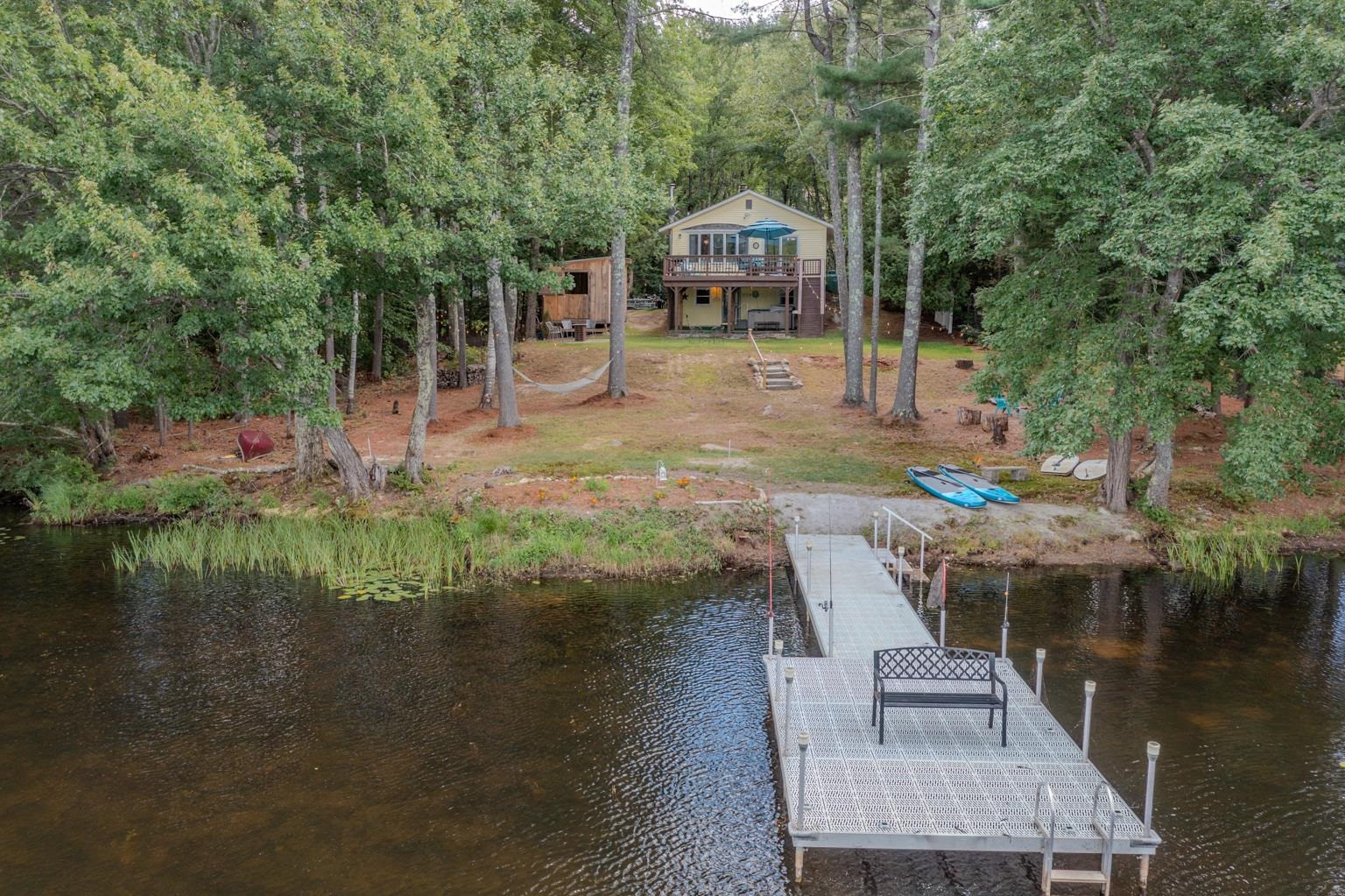 18 Lakeview Drive