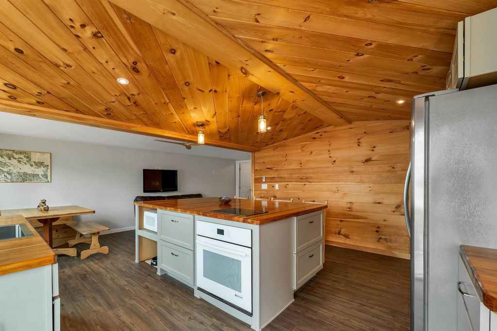 Photo of 591 Weirs Boulevard #104, Laconia, NH 03246 (MLS # 5089663)
