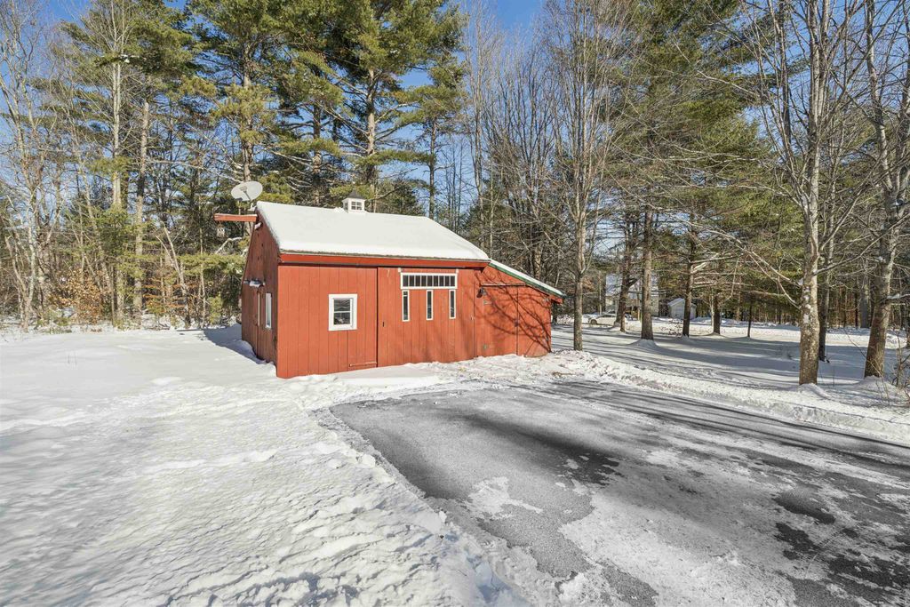 Photo of 225 Pine River Path, Effingham, NH 03882 (MLS # 5071487)