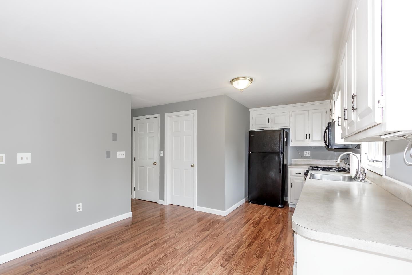 Sandown, New Hampshire 03873, United States, 2 Bedrooms Bedrooms, ,2 BathroomsBathrooms,Residential,Active,172257