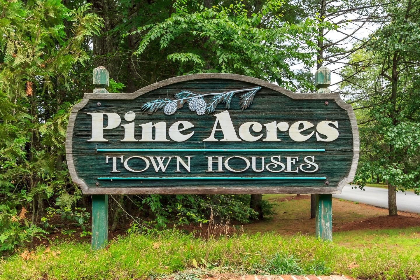 Sandown, New Hampshire 03873, United States, 2 Bedrooms Bedrooms, ,2 BathroomsBathrooms,Residential,Active,172257