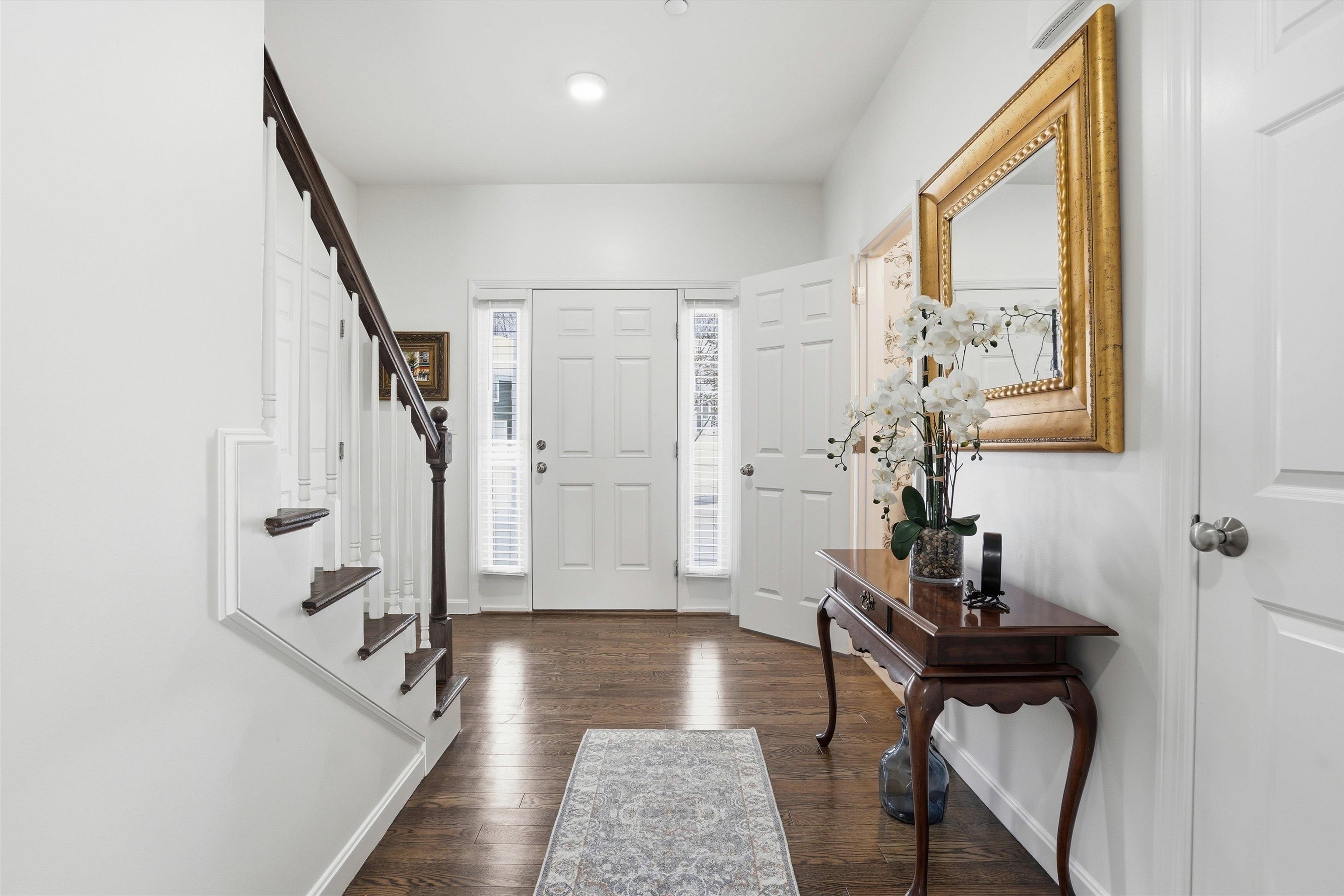 219 Knollwood Way