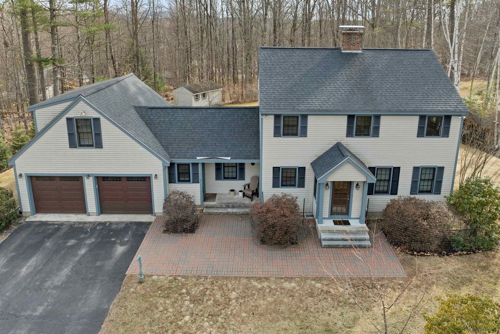 Photo of 4 Vere Royce Road, Tuftonboro, NH 03850 (MLS # 5082753)