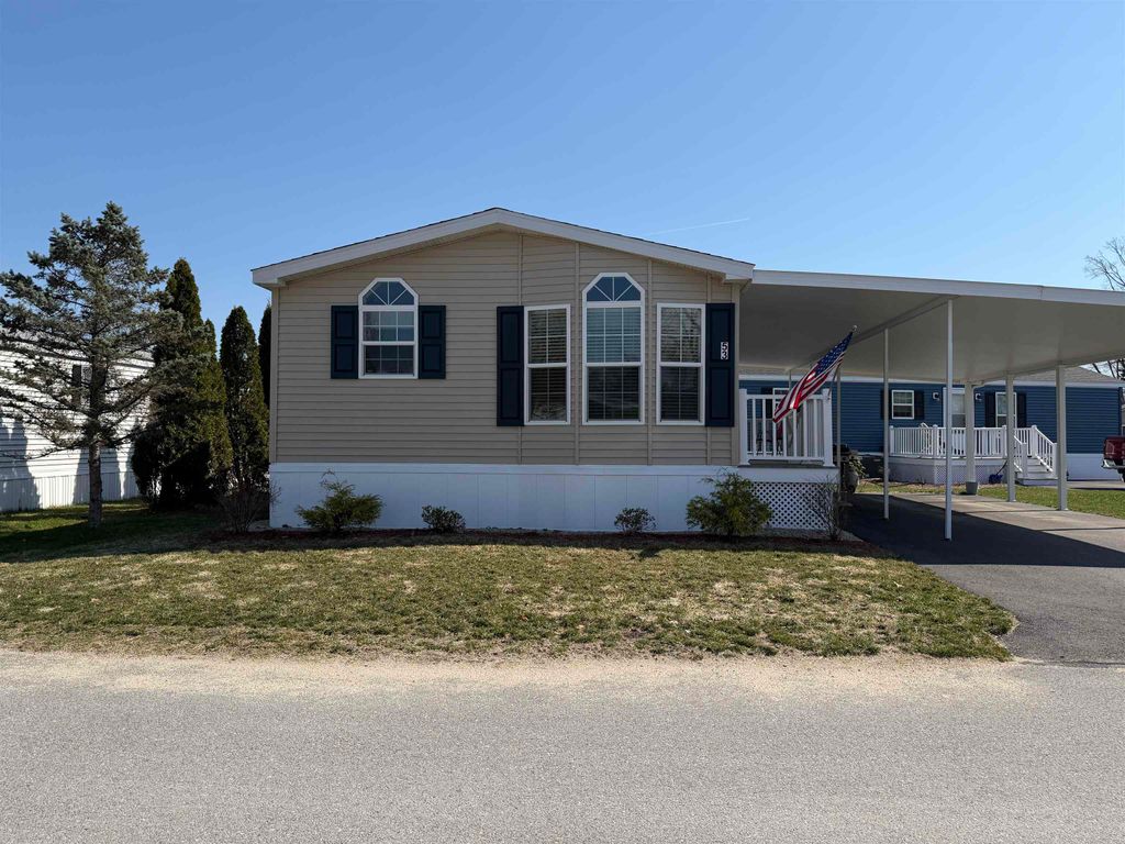 Photo of 53 Hagop Road, Salem, NH 03079 (MLS # 5073621)