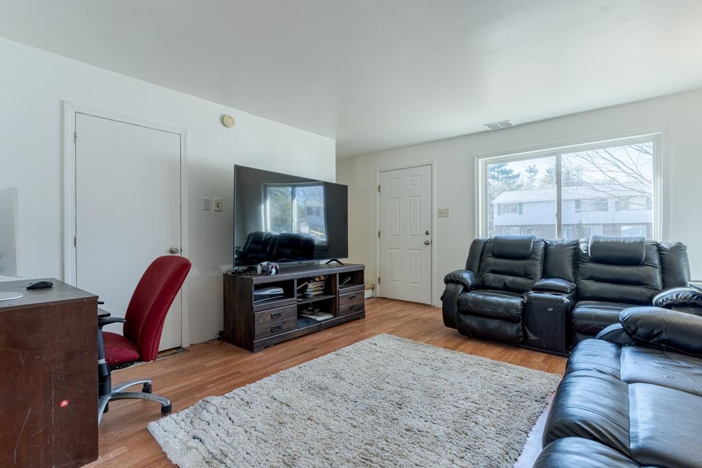 Photo of 616 Portland Street #68, Rochester, NH 03867 (MLS # 5084083)