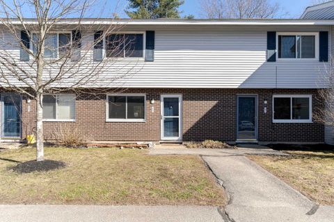 Photo of 616 Portland Street #68, Rochester, NH 03867 (MLS # 5084083)