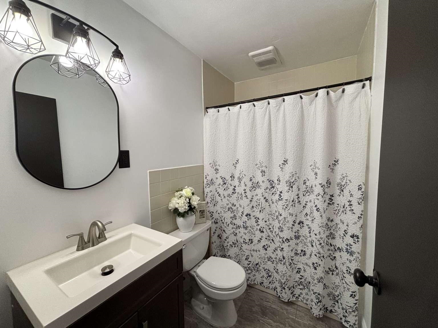 78 Sandhill Road 14