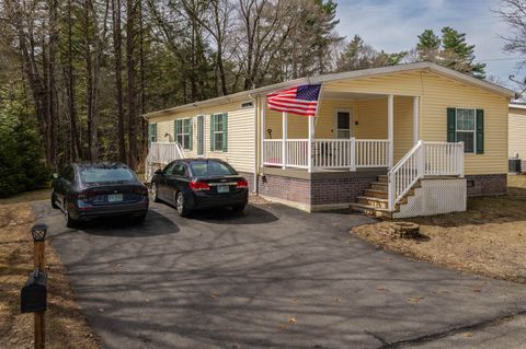 214 Robin Hood Drive Exeter NH 03833