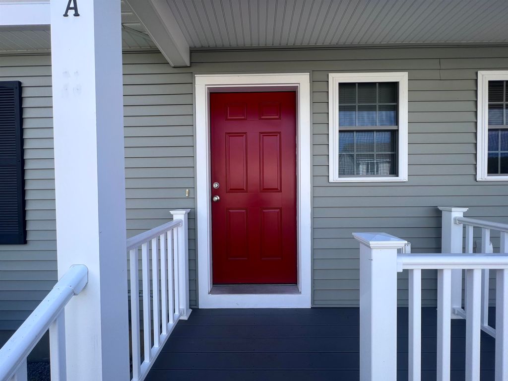 Photo of 5 Red Oak Way #5A, Boscawen, NH 03303 (MLS # 5063635)