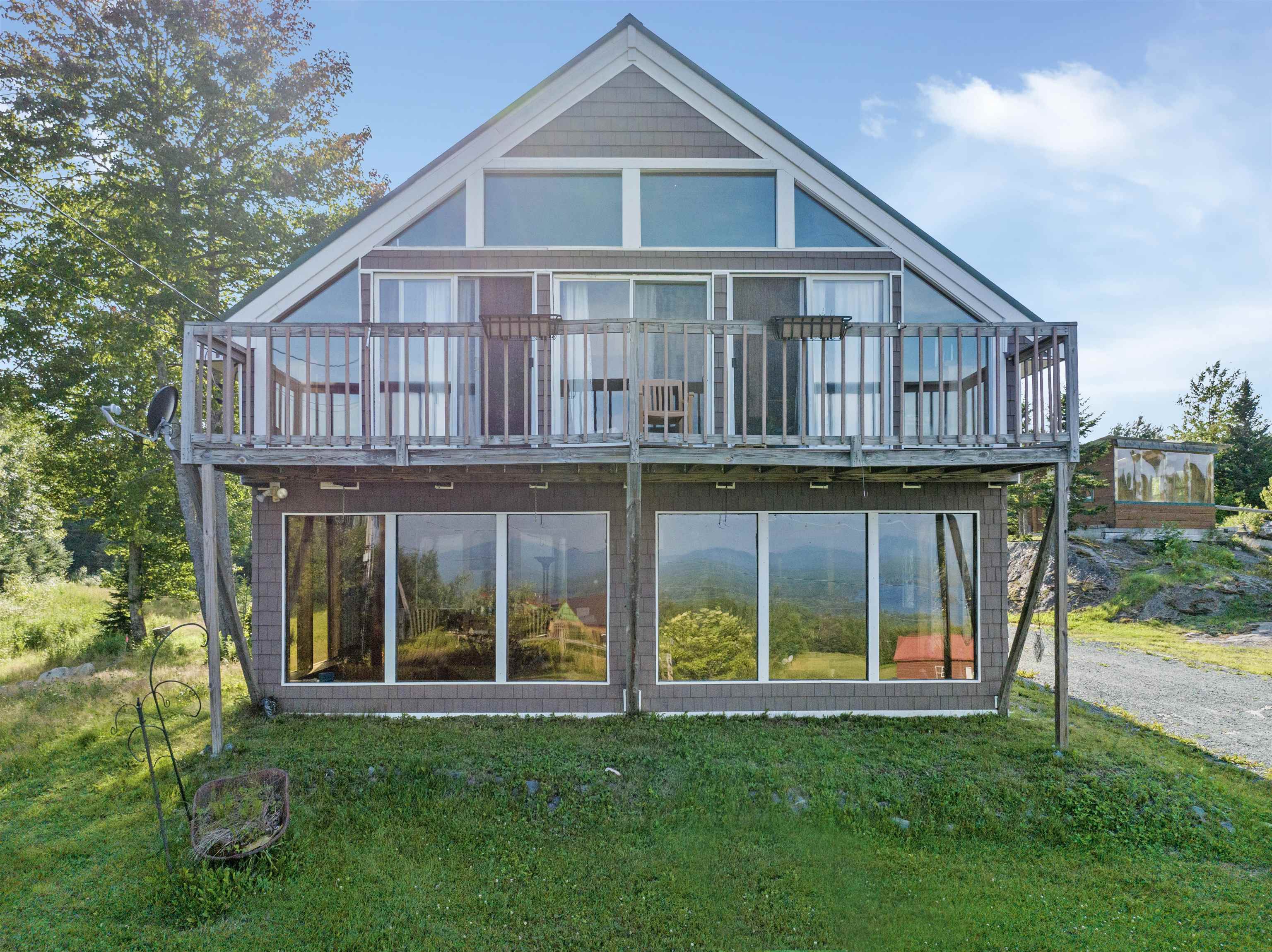 107 Lakeview Drive