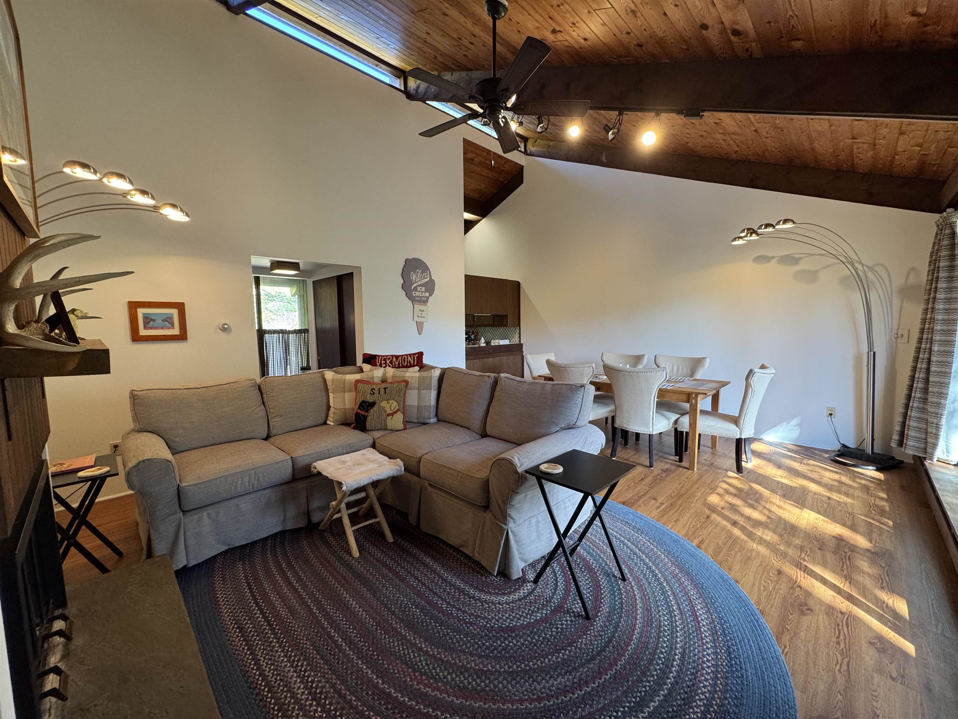 80 Murray Hill South Road 11