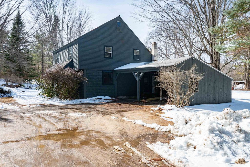 Photo of 188 White Mountain Highway, Tamworth, NH 03817 (MLS # 5080965)