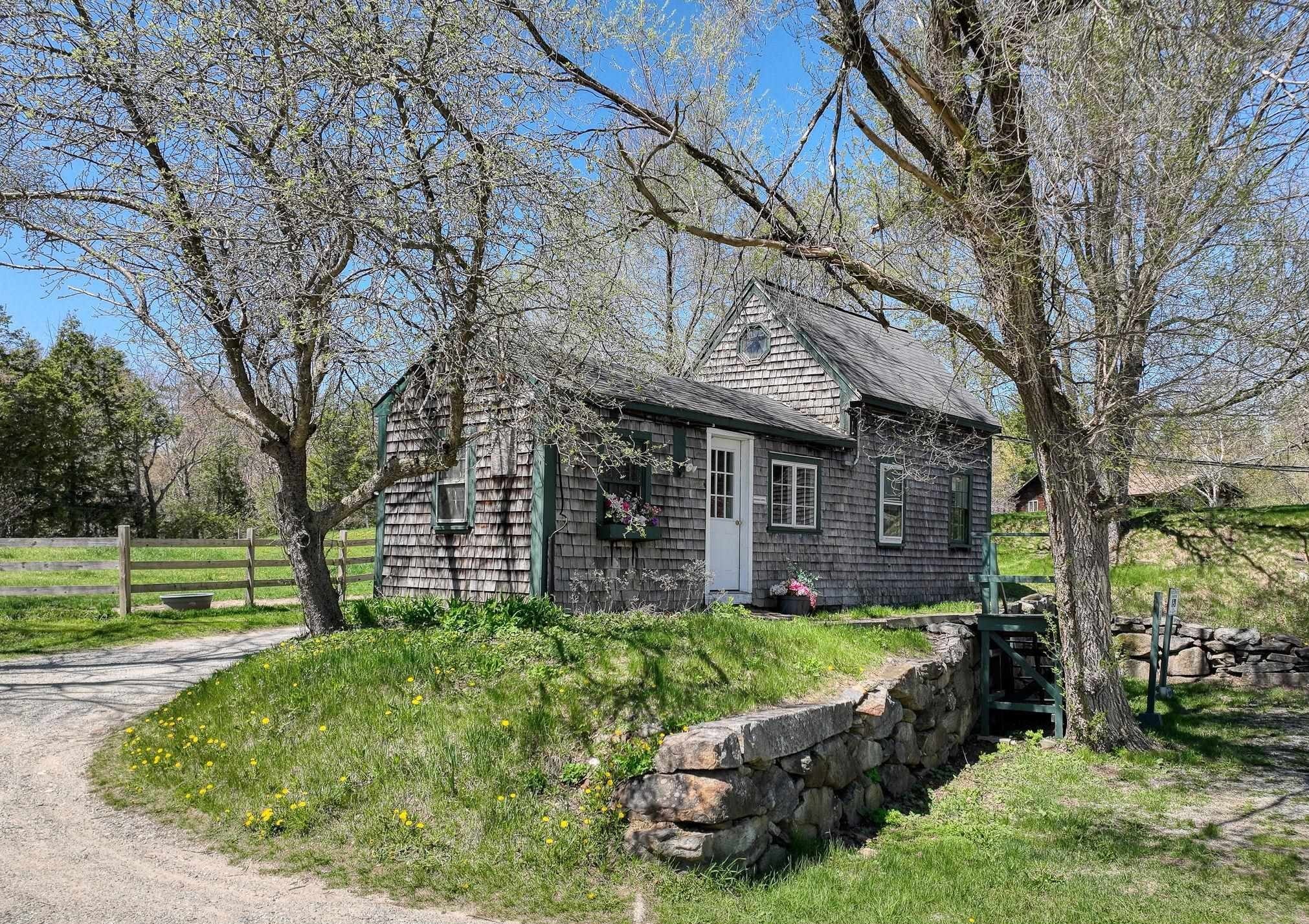 Temple, New Hampshire 03084, United States, 5 Bedrooms Bedrooms, ,4 BathroomsBathrooms,Residential,Active,167963