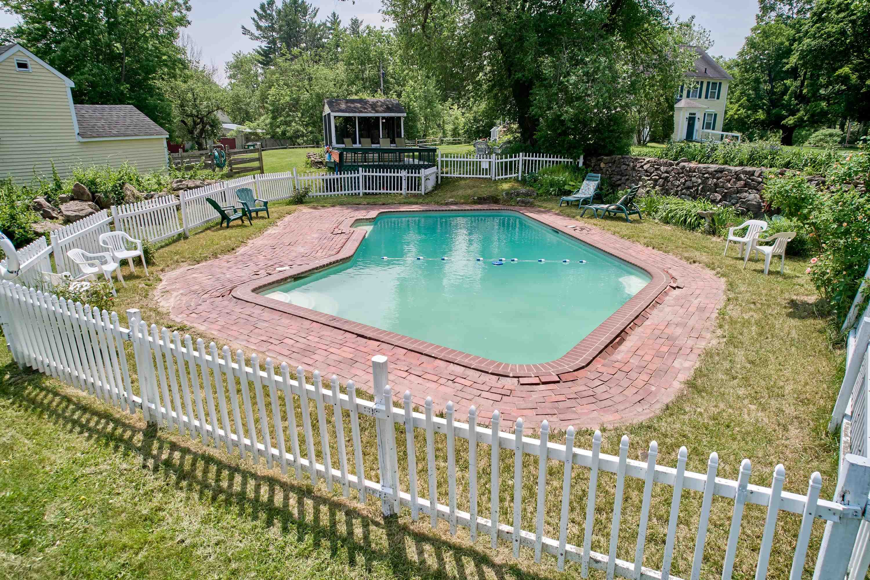 Temple, New Hampshire 03084, United States, 5 Bedrooms Bedrooms, ,4 BathroomsBathrooms,Residential,Active,167963