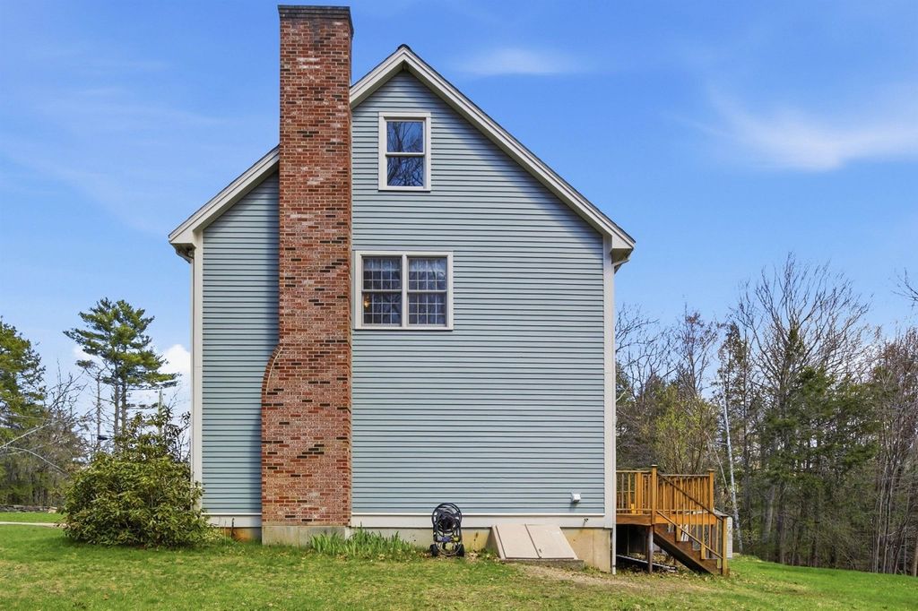 Photo of 89 Old Centre Road, Deerfield, NH 03037 (MLS # 5085876)