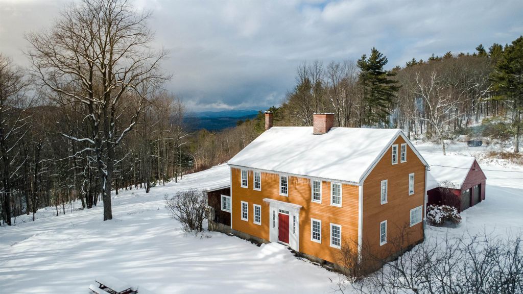 Photo of 35 Pinnacle Ridge Road, Meredith, NH 03253 (MLS # 5071656)