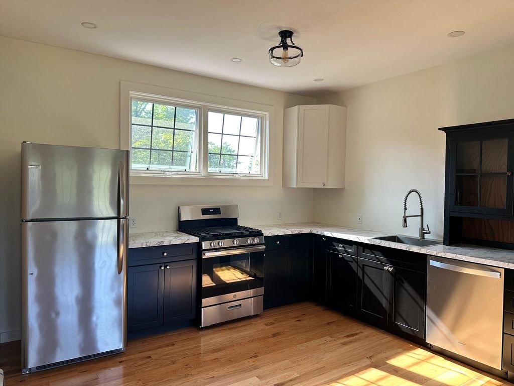 Photo of 100 Stark S Highway, Dunbarton, NH 03046 (MLS # 5075457)