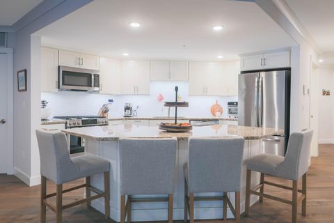 2075 Lafayette Road A18 Portsmouth NH 03801