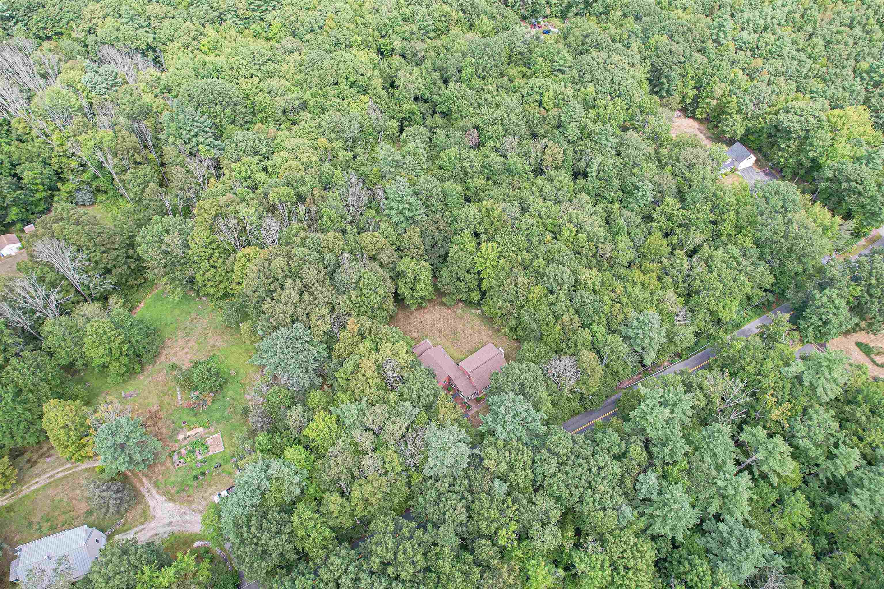 19 Hooksett Road