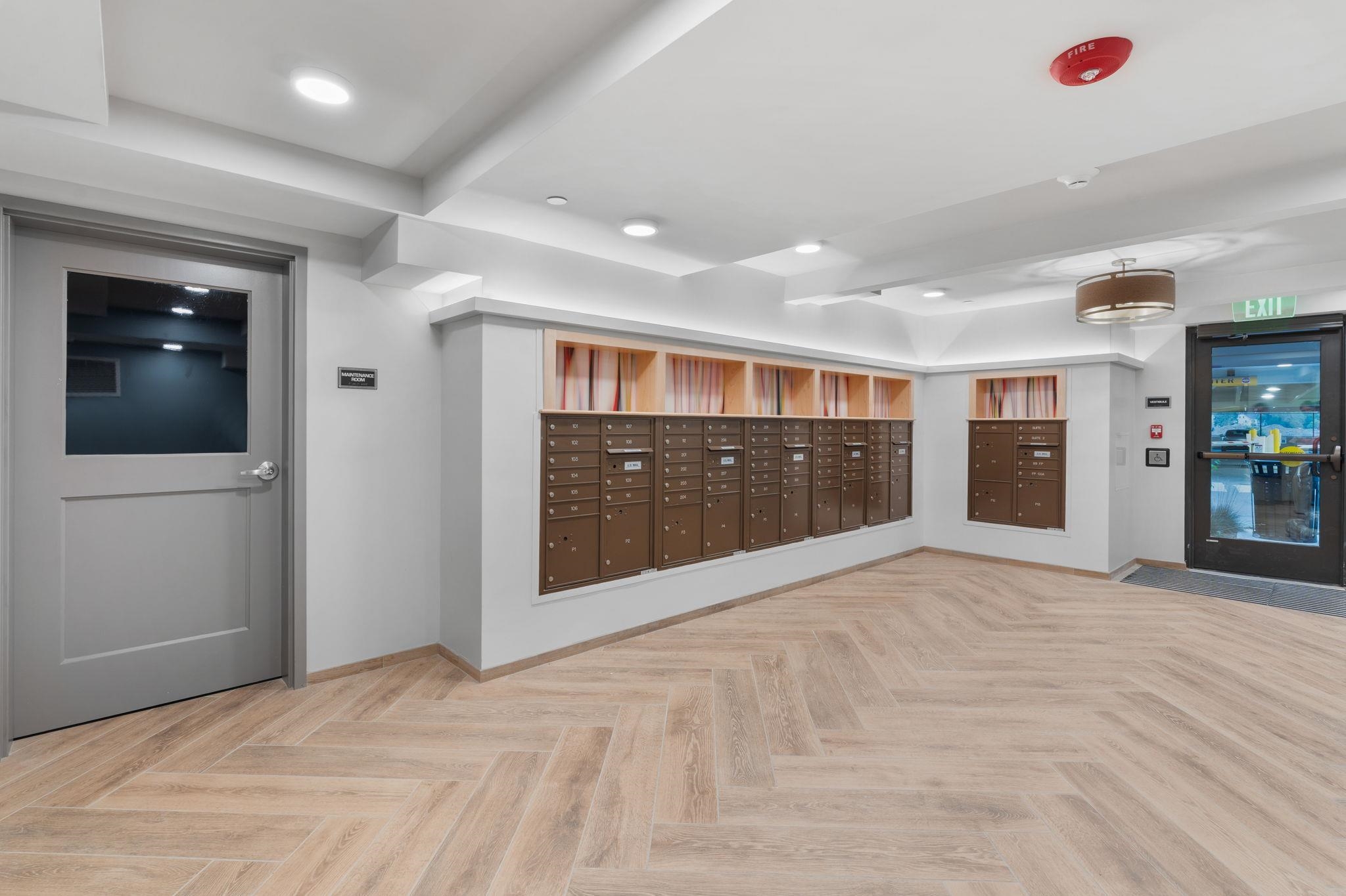 99 Foundry Place 206