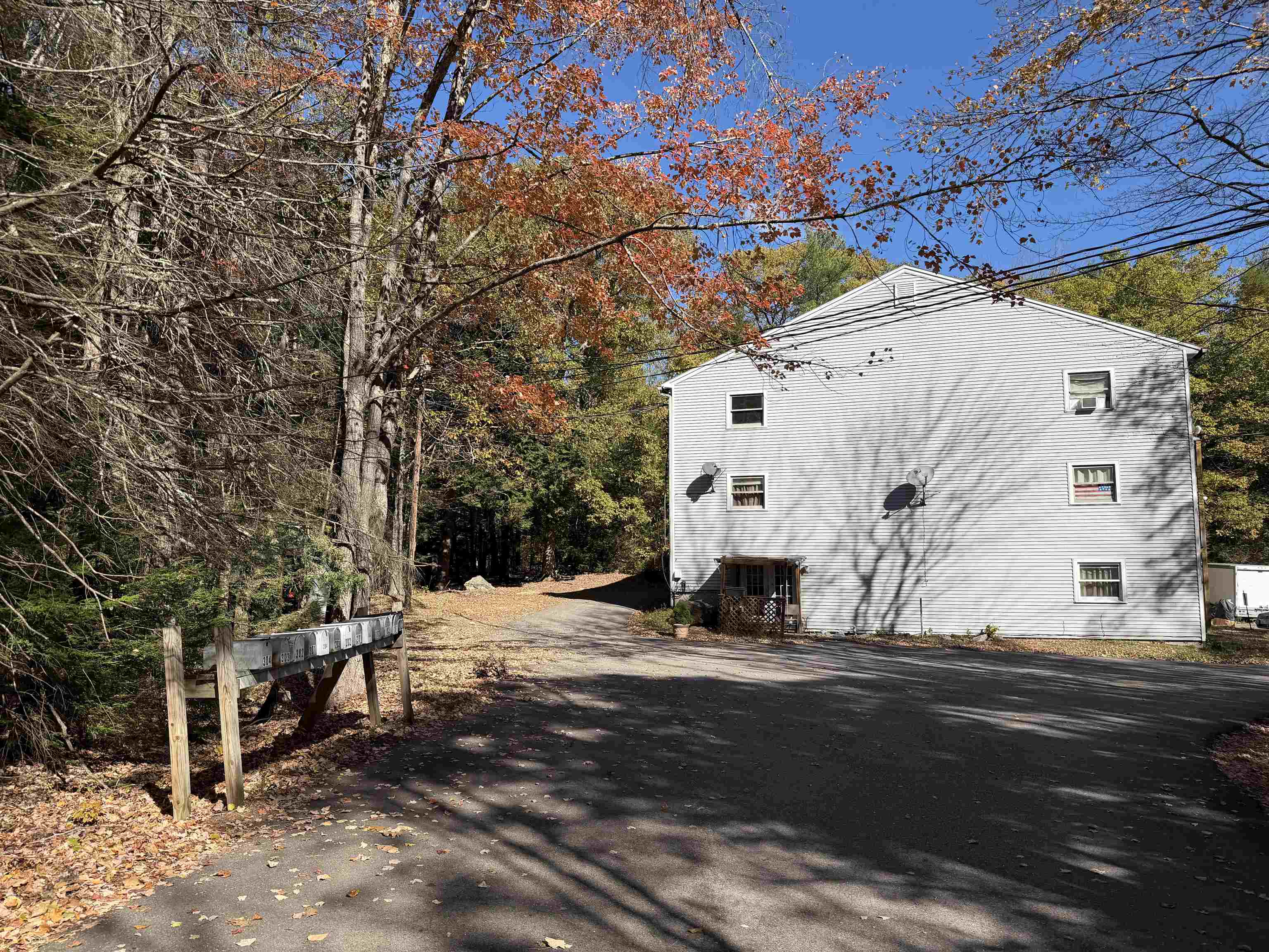 1088 Dover Road 302