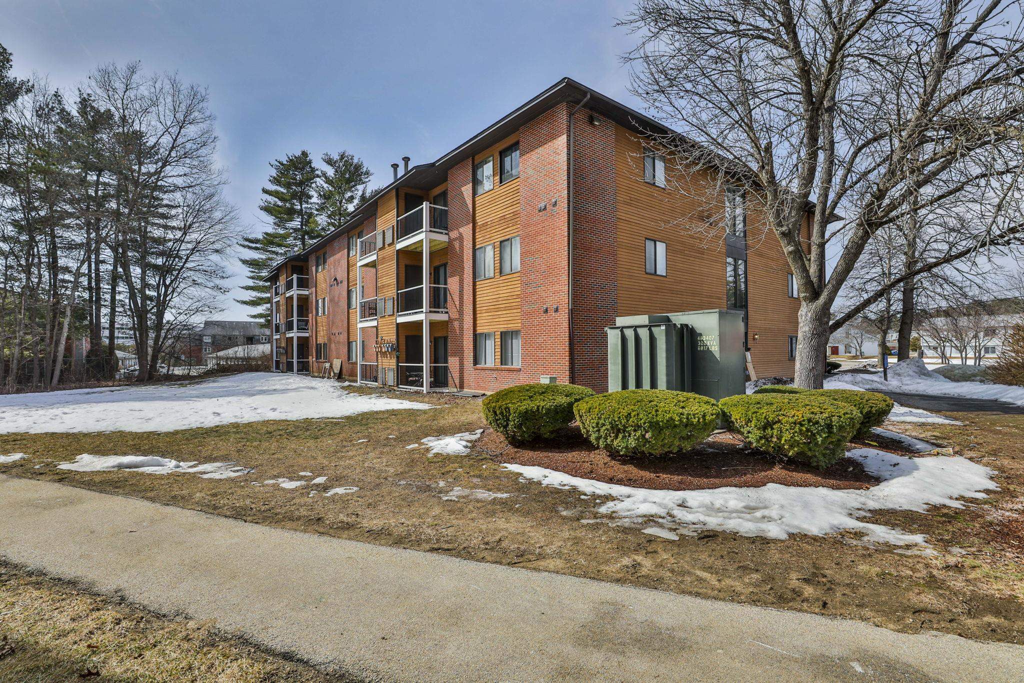 1133 Blackstone Drive 33