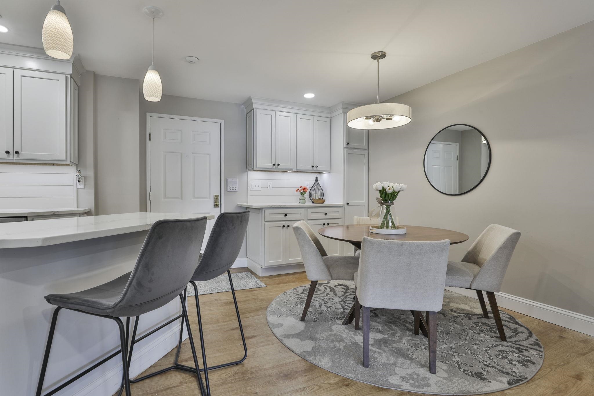 1133 Blackstone Drive 33