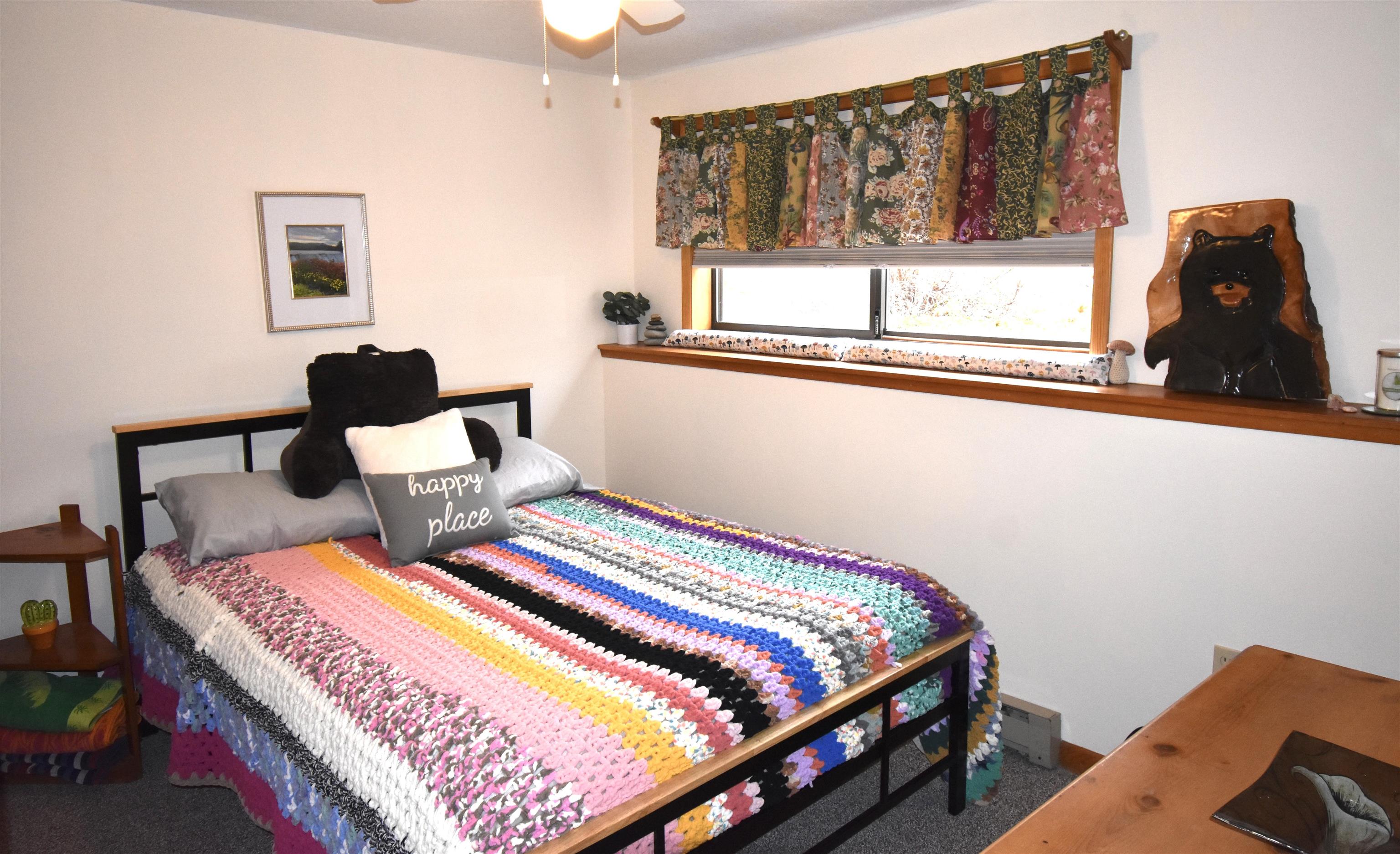 8 Streamside Road 3