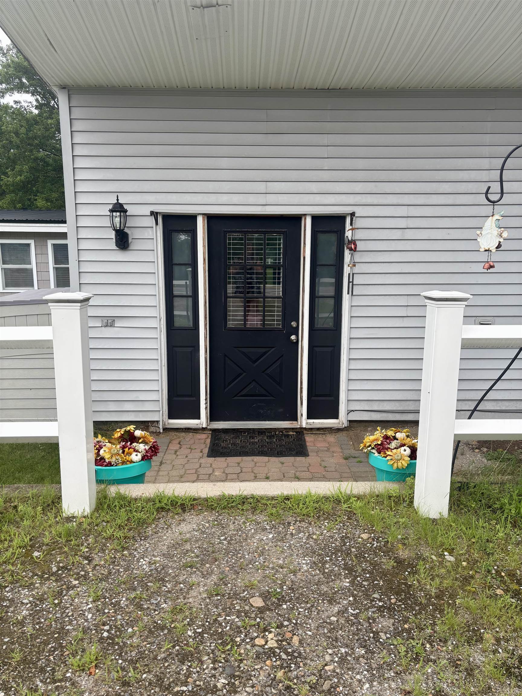 309 Charles Bancroft Highway